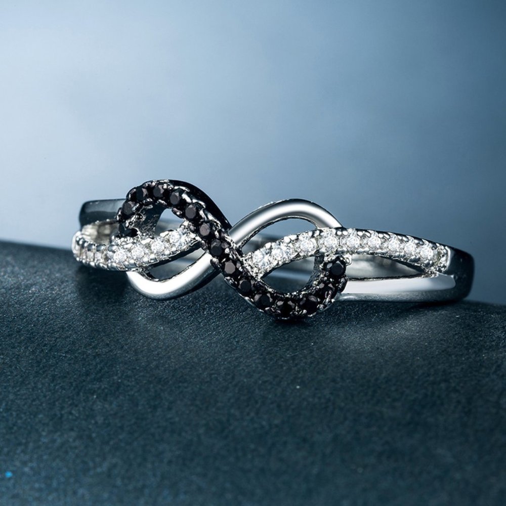 🍁 925 Silver Plated Exquisite Eternity Black White CZ Ring, GPMB1463-7 - Picture 4 of 7